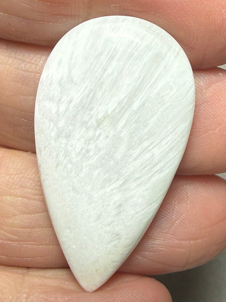 Teardrop 39x21mm White Scolecite Cabochon 05