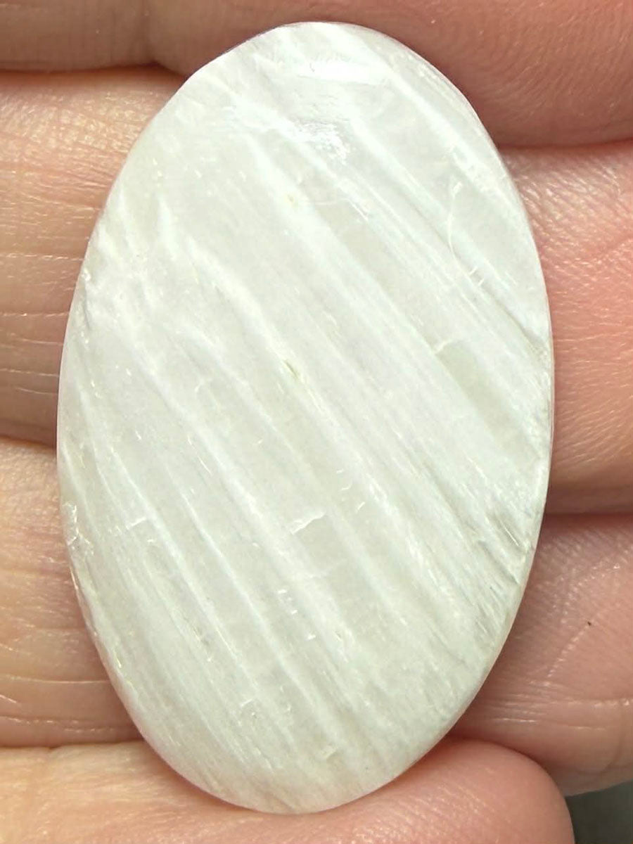 Oval 32x19mm White Scolecite Cabochon 17