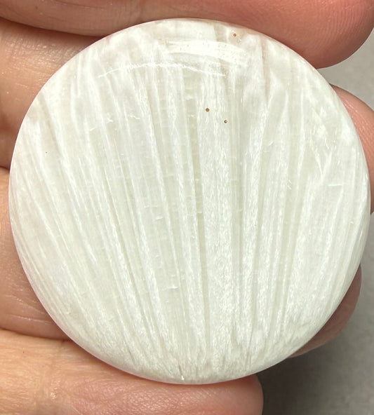 Round 37x37mm White Scolecite Cabochon 27