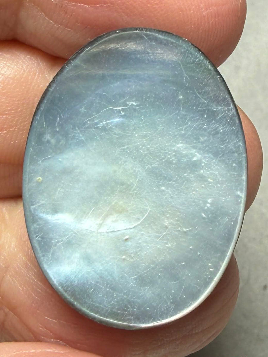 Oval 28x20mm Black Mother of Pearl Cabochon 14