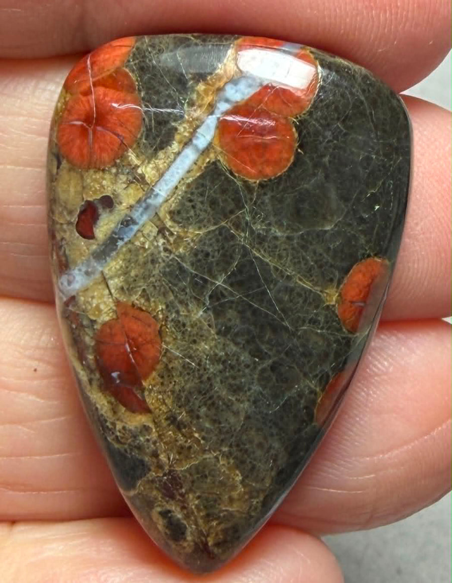 Teardrop 34x23mm Peanut Obsidian Cabochon 40