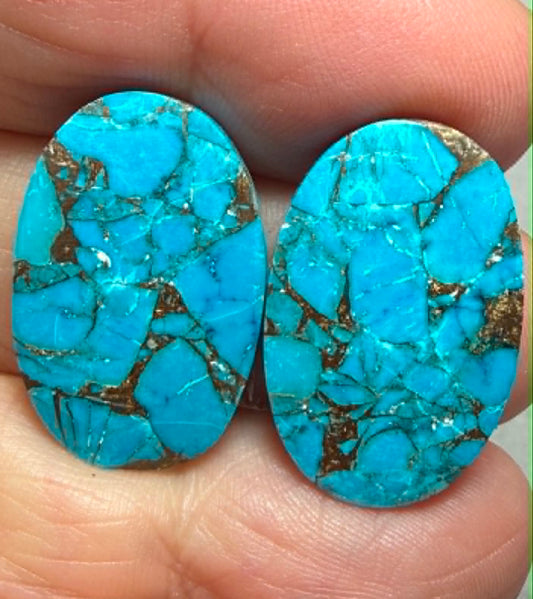 Oval 24x16mm Kingman Turquoise Cabochon Pair 02