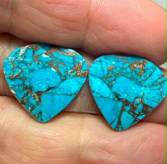 Teardrop 18x19mm Kingman Turquoise Cabochon Pair 06