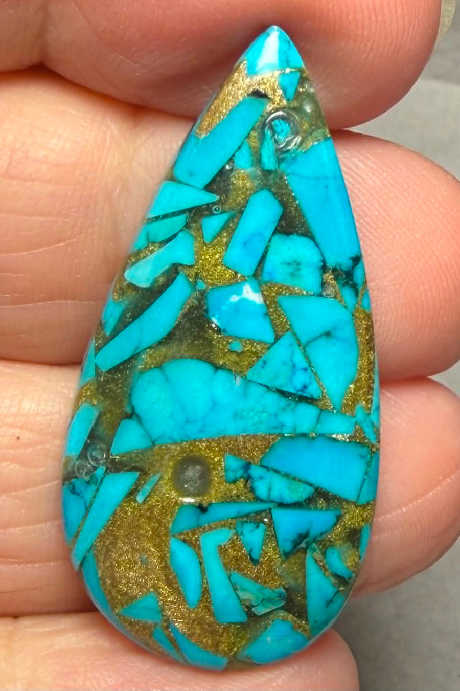 Teardrop 39x19mm Mohave Turquoise Cabochon 32