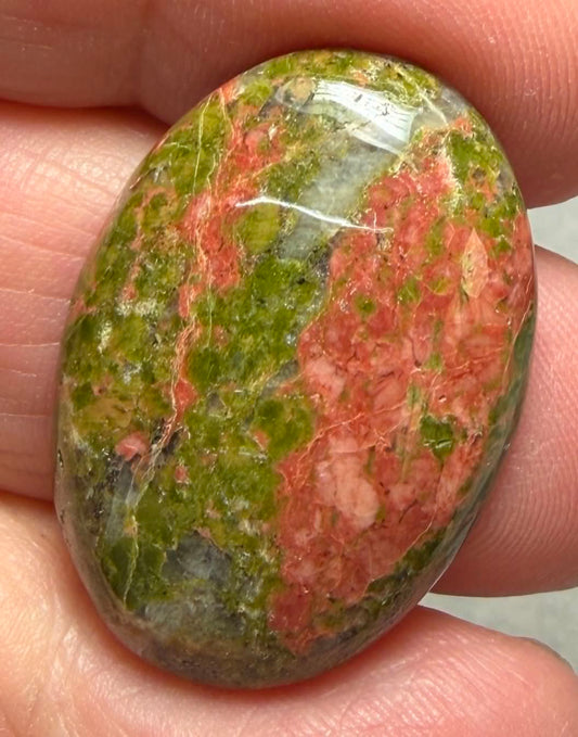 Oval 28x20mm Unakite Cabochon 25