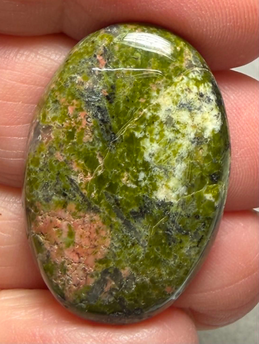 Oval 31x21mm Unakite Cabochon 28