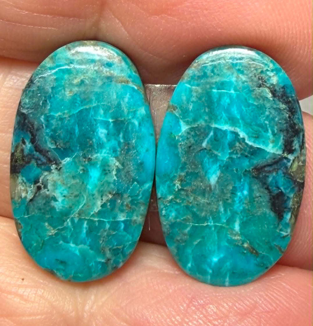 Oval 22x13mm Arizona Turquoise Cabochon Pair 12