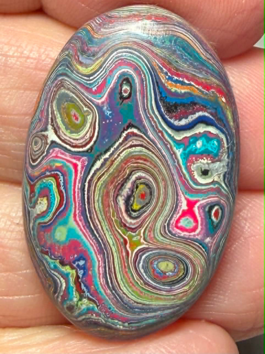 Oval 31x20mm Funkite Cabochon 34