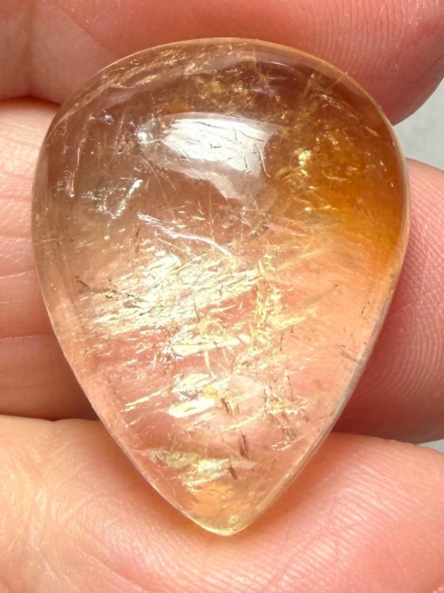 Teardrop 25x19mm Citrine Cabochon 36