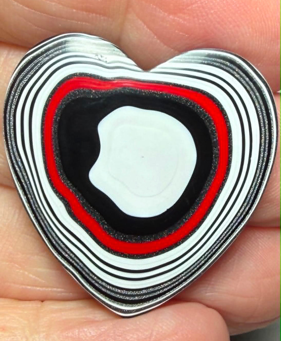 Heart 31x30mm Kenworth Fordite Cabochon 74