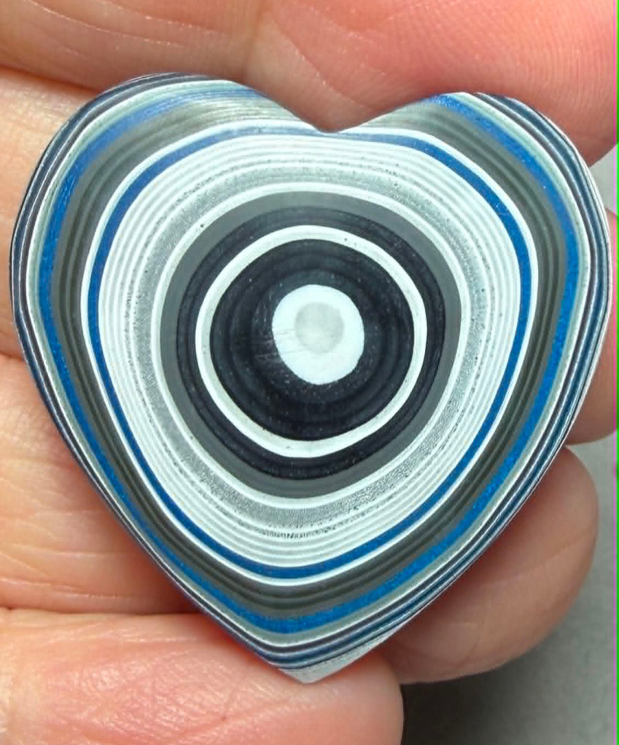 Heart 32x31mm Kenworth Fordite Cabochon 94