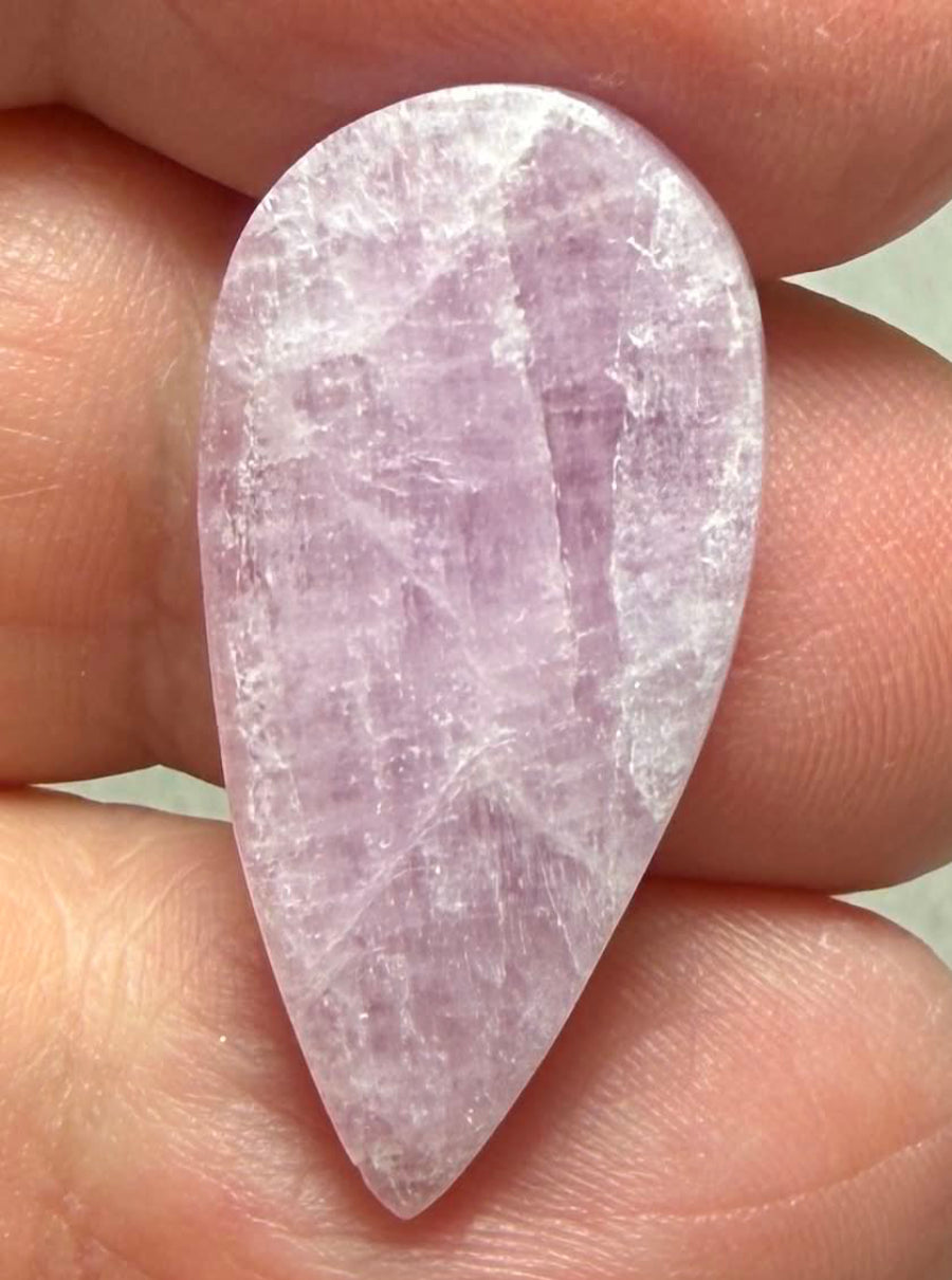 Teardrop 28x13mm Kunzite Cabochon 22