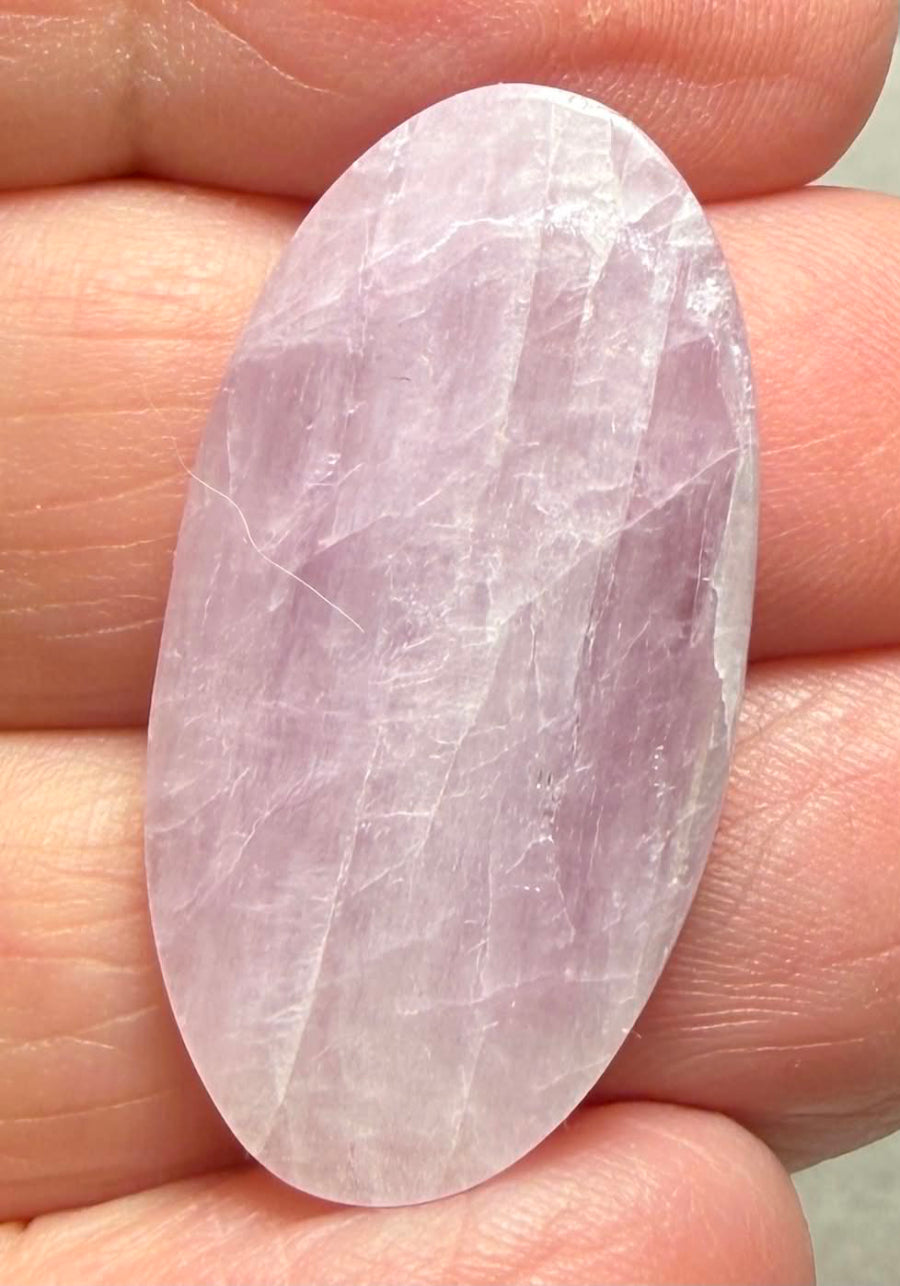 Oval 31x16mm Kunzite Cabochon 29