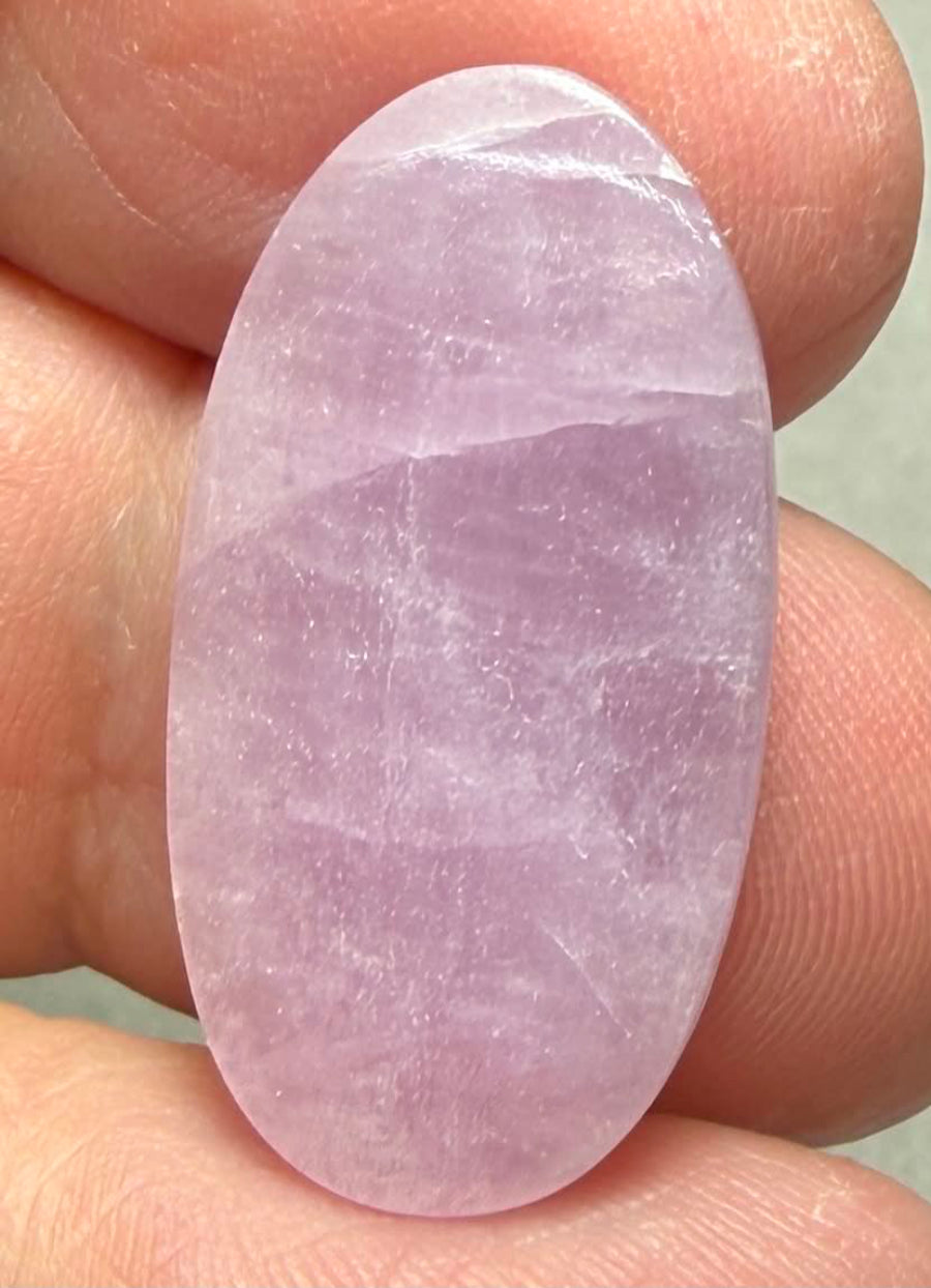 Oval 27x14mm Kunzite Cabochon 38