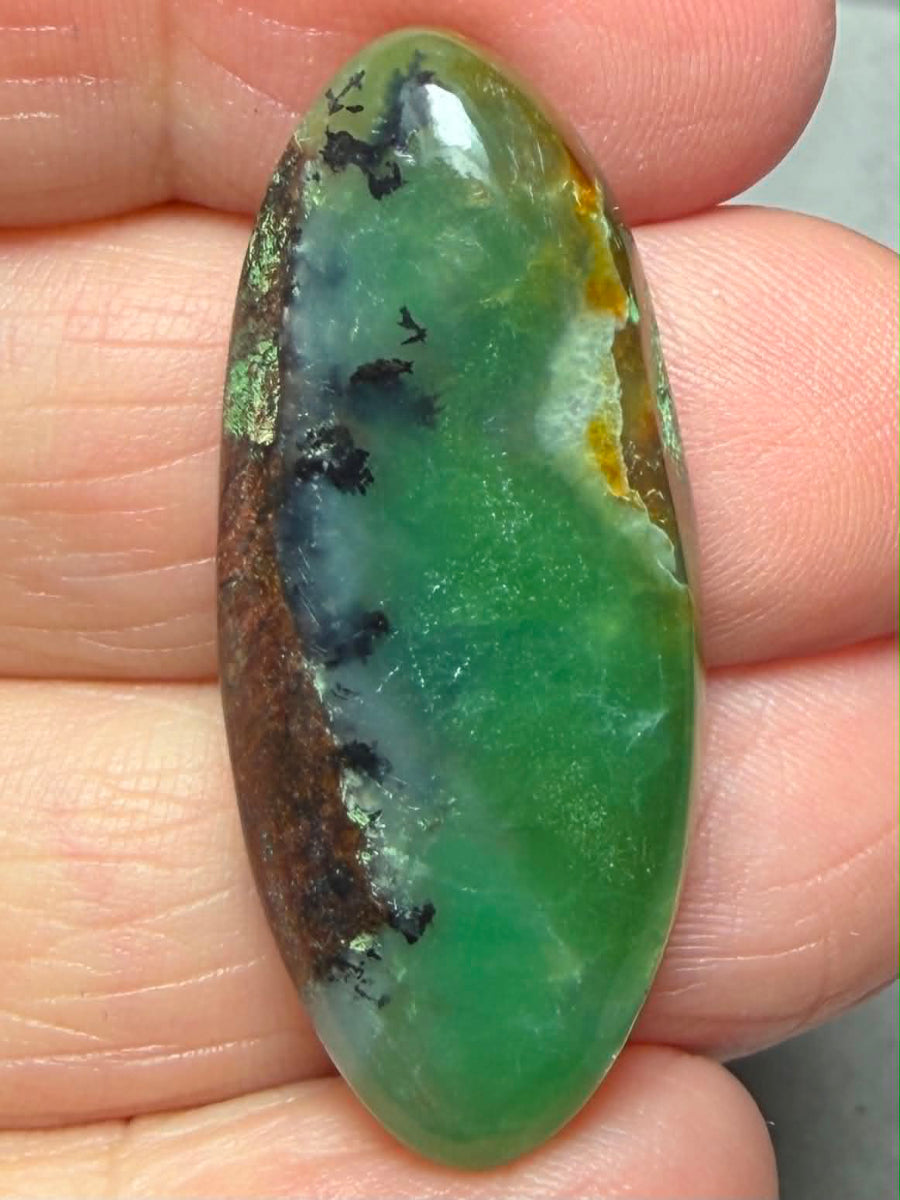 Marquise 37x16mm Chrysoprase Cabochon 57