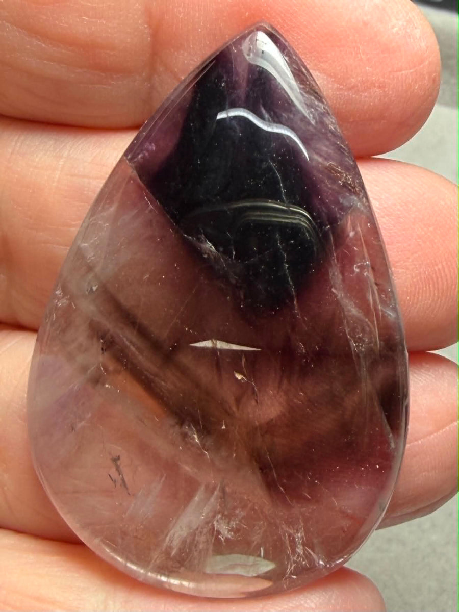 Teardrop 46x31mm Phantom Amethyst Cabochon 13