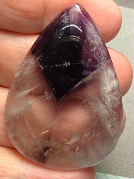 Teardrop 49x34mm Phantom Amethyst Cabochon 29