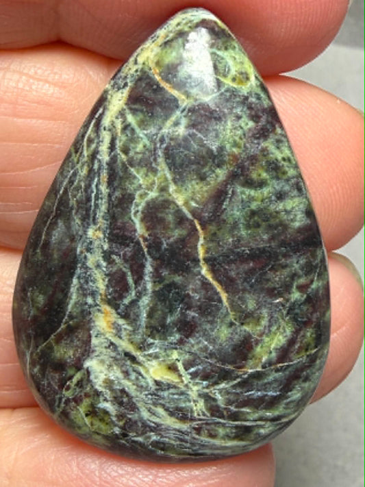 Teardrop 35x25mm Lemon Chrysoprase Cabochon 10