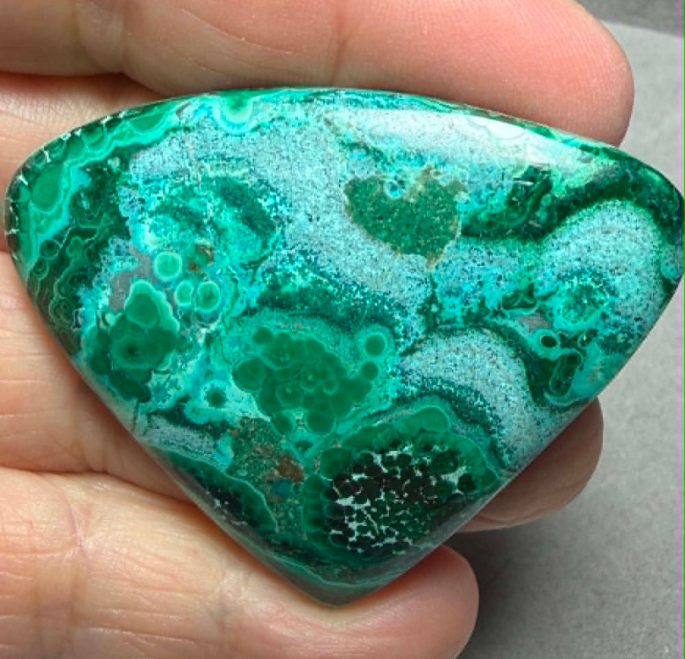Teardrop 43x53mm Malacolla Cabochon 05