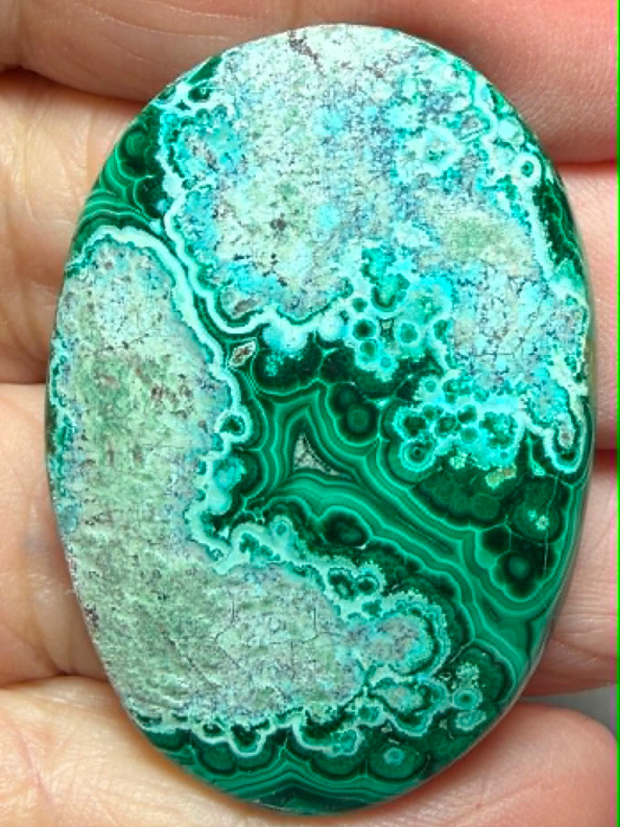 Oval 44x30mm Malacolla Cabochon 07