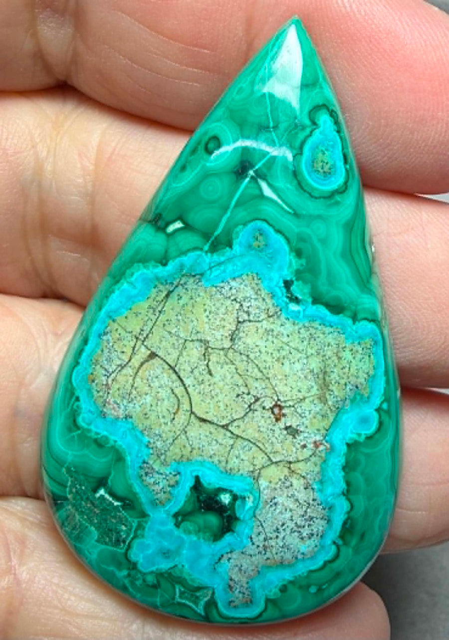 Teardrop 52x32mm Malacolla Cabochon 10
