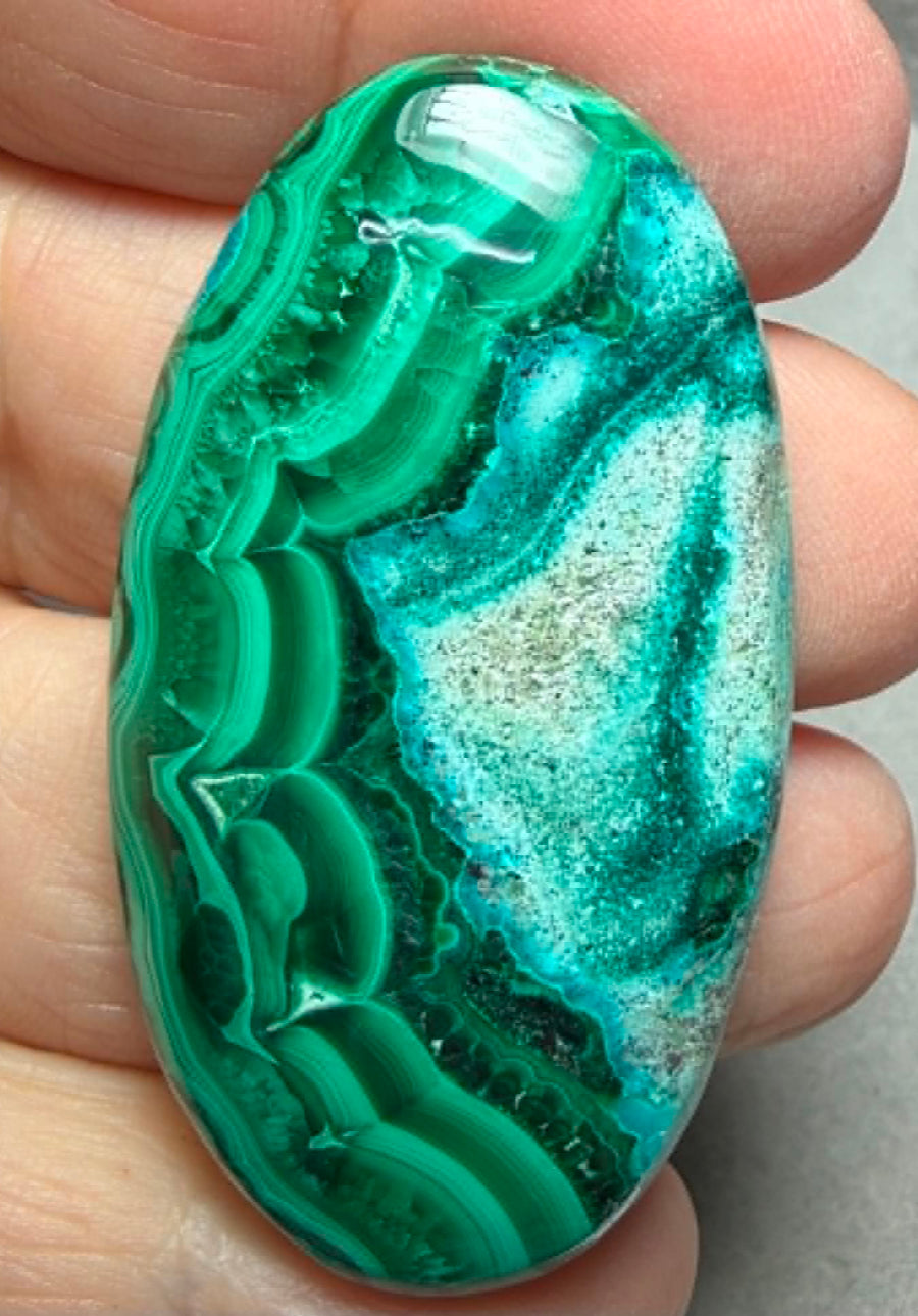 Oval 49x27mm Malacolla Cabochon 16