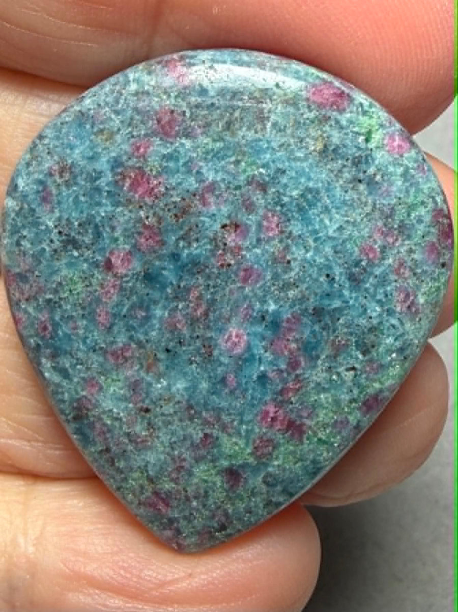 Teardrop 37x32mm Ruby Kyanite Cabochon 41