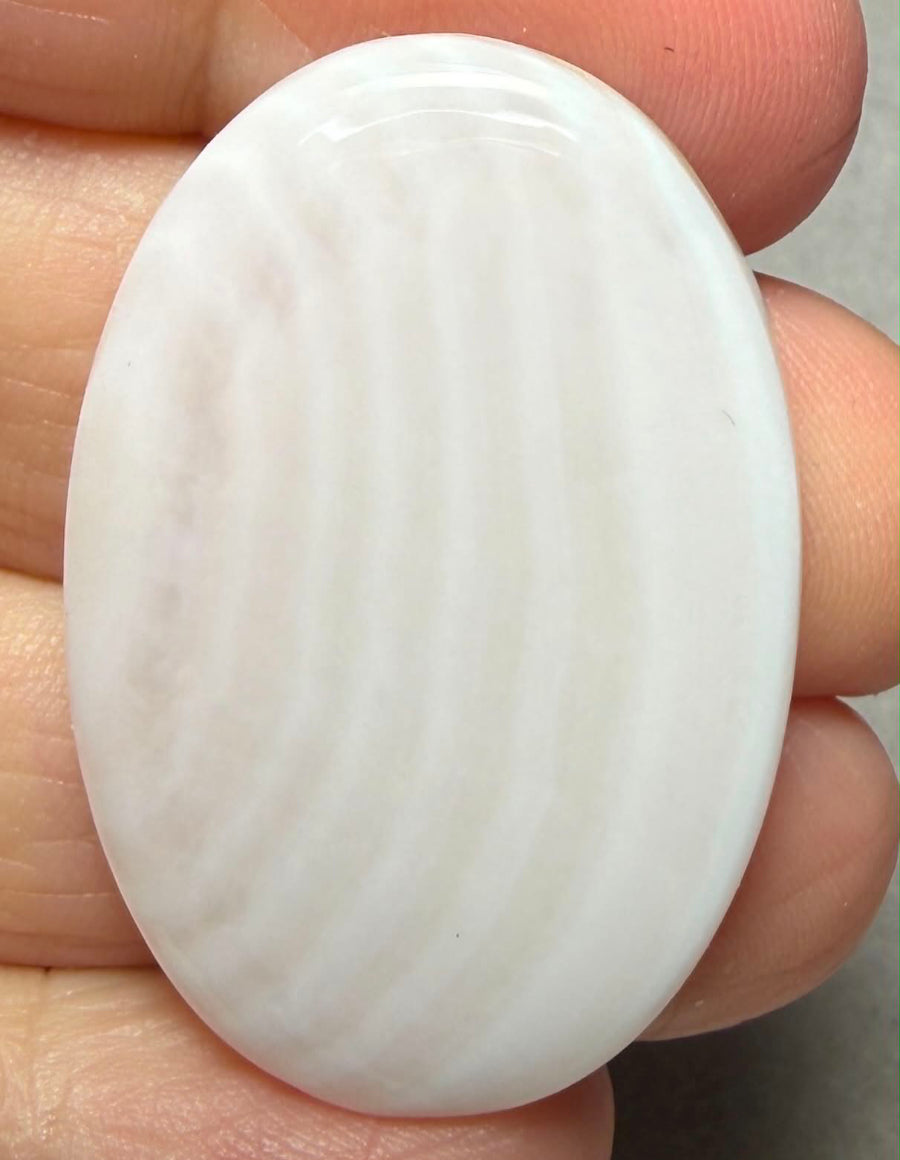 Oval 39x26mm Mother of Pearl Cabochon 39