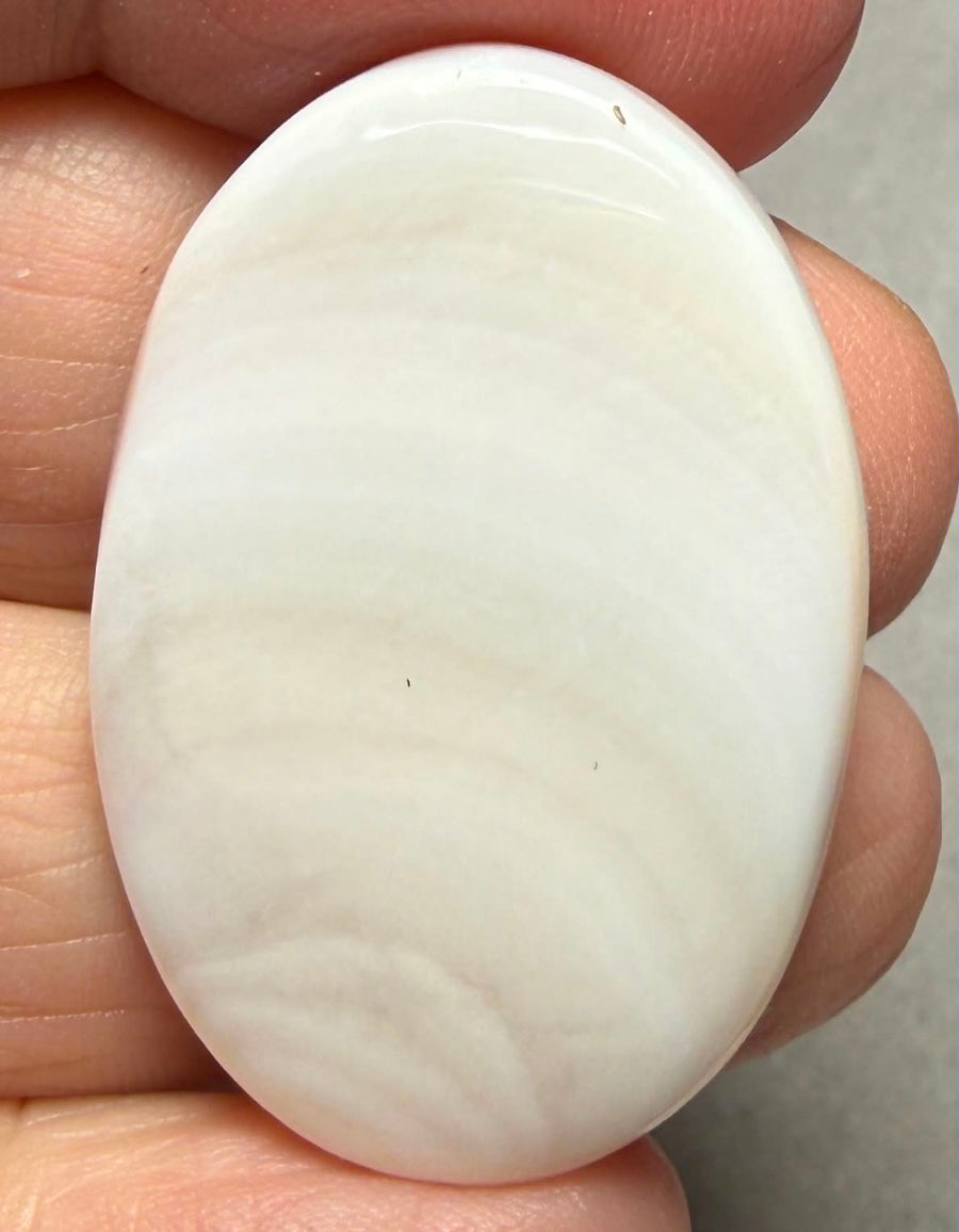 Oval 35x24mm Mother of Pearl Cabochon 48