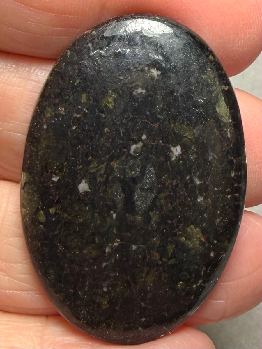 Oval 41x28mm Nuummite Cabochon 32