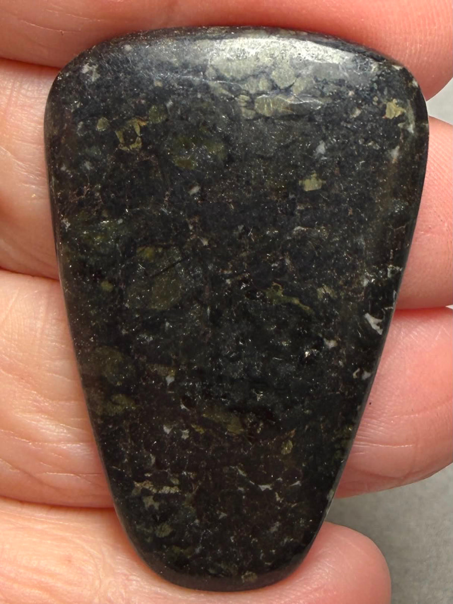 Freeform 43x29mm Nuummite Cabochon 37