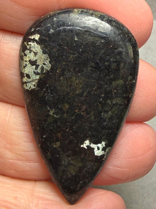 Teardrop 44x27mm Nuummite Cabochon 49