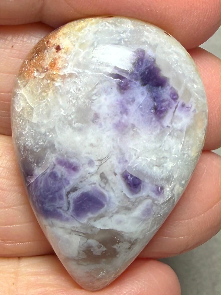 Teardrop 35x24mm Tiffany Stone Cabochon 64