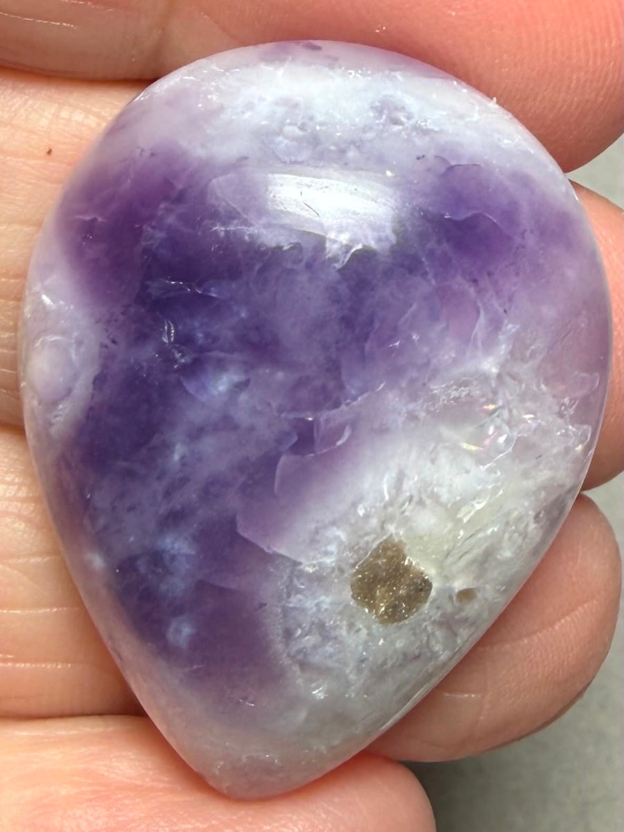 Teardrop 36x27mm Tiffany Stone Cabochon 88