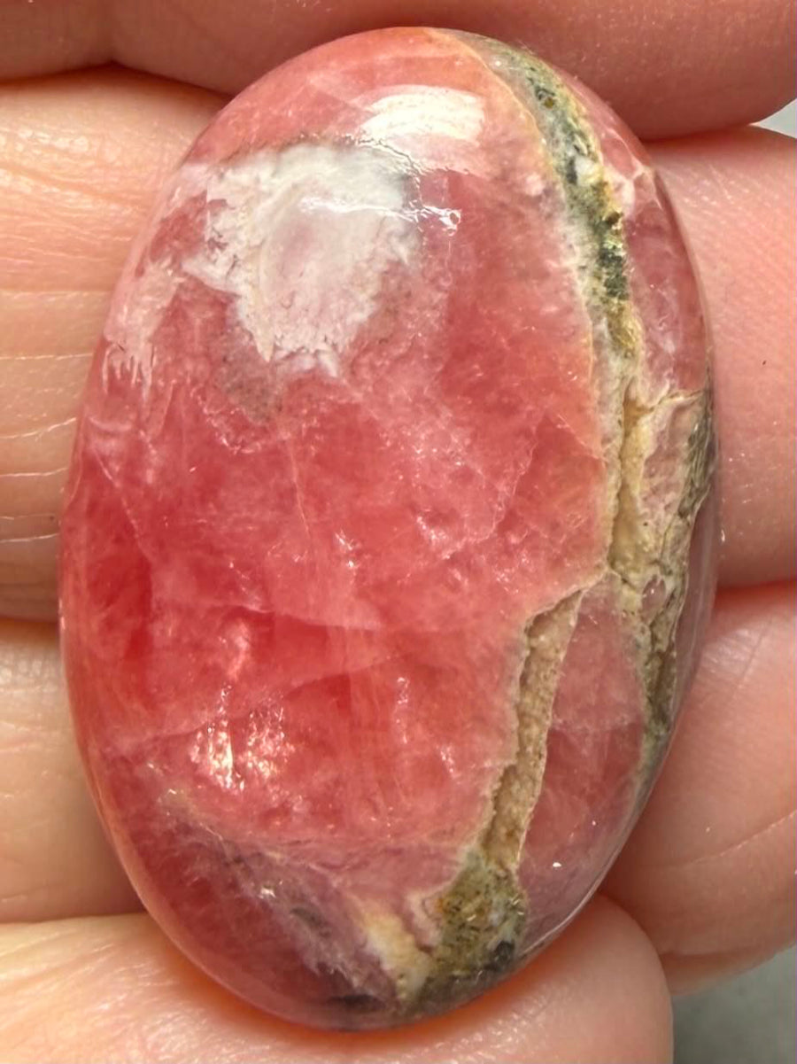 Oval 30x19mm Rhodochrosite Cabochon 57