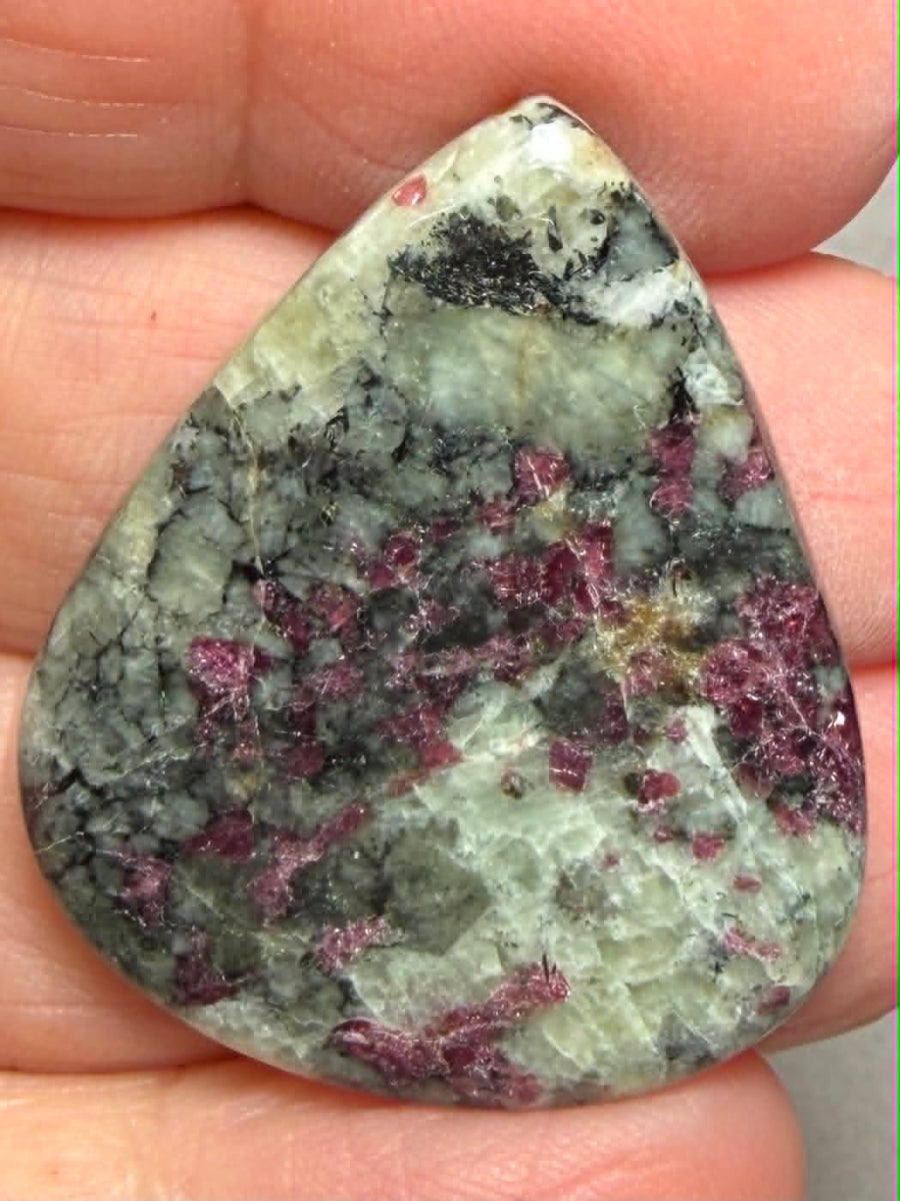 Teardrop 35x29mm Eudialyte Cabochon 35