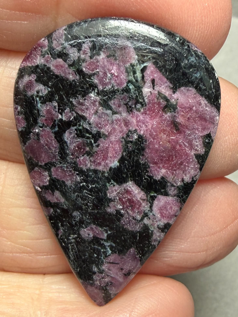 Teardrop 39x27mm Ruby Tourmaline Cabochon 37