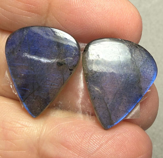 Teardrop 21x18mm Labradorite Cabochon Pair 14