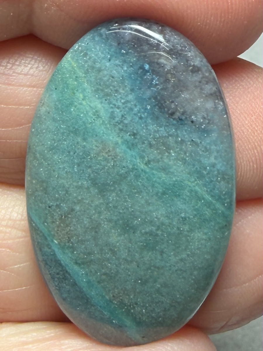 Oval 33x20mm Trolleite Cabochon 44