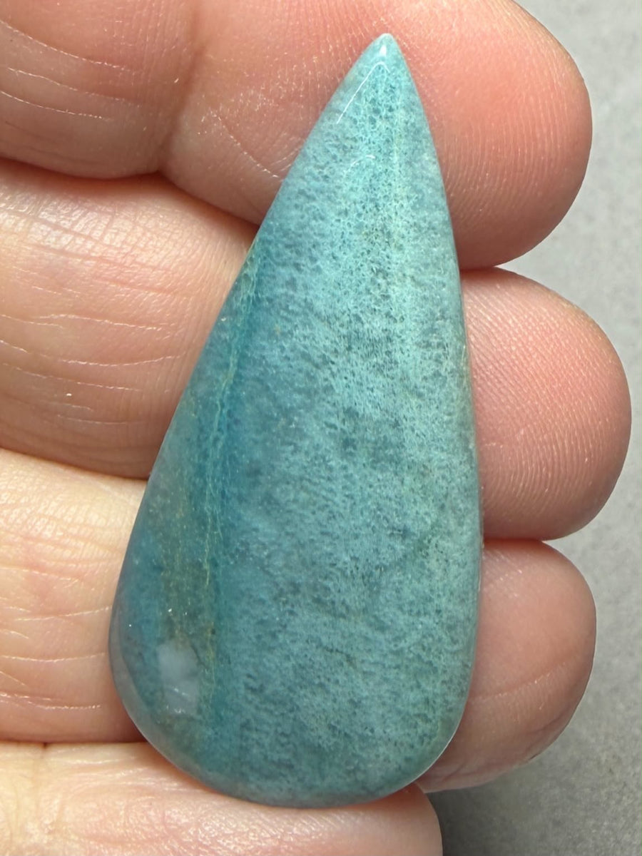 Teardrop 41x19mm Trolleite Cabochon 56