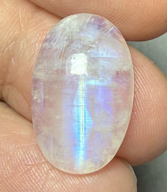 Oval 20x13mm Rainbow Moonstone Cabochon 22