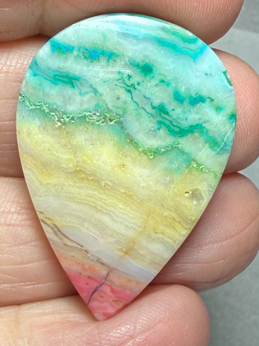 Teardrop 35x24mm Colour Enhanced Agate Cabochon 69