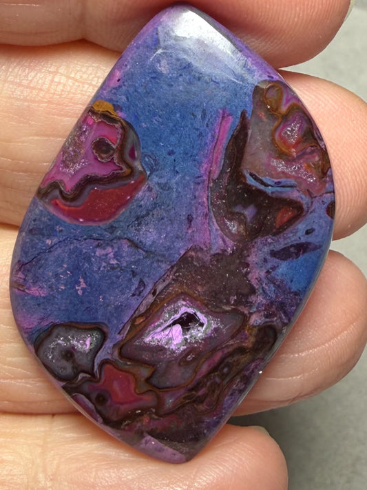 Freeform 41x28mm Purple Suji Stone Cabochon 32