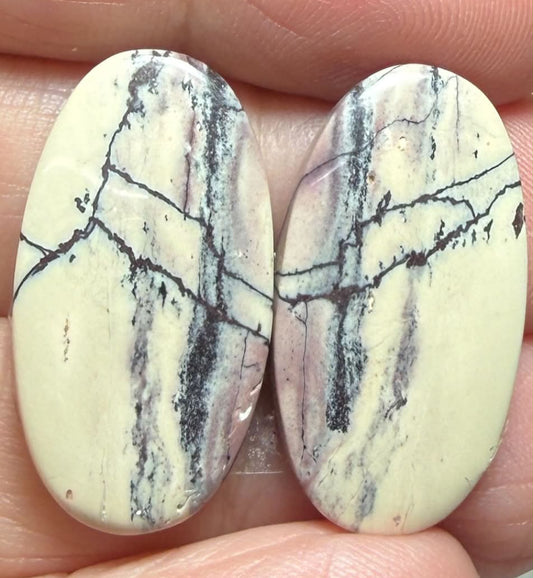 Oval 25x14mm Porcelain Jasper Cabochon Pair 27