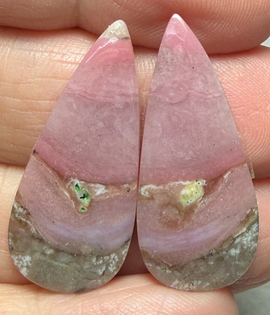 Teardrop 30x13mm Peruvian Pink Opal Cabochon Pair 04