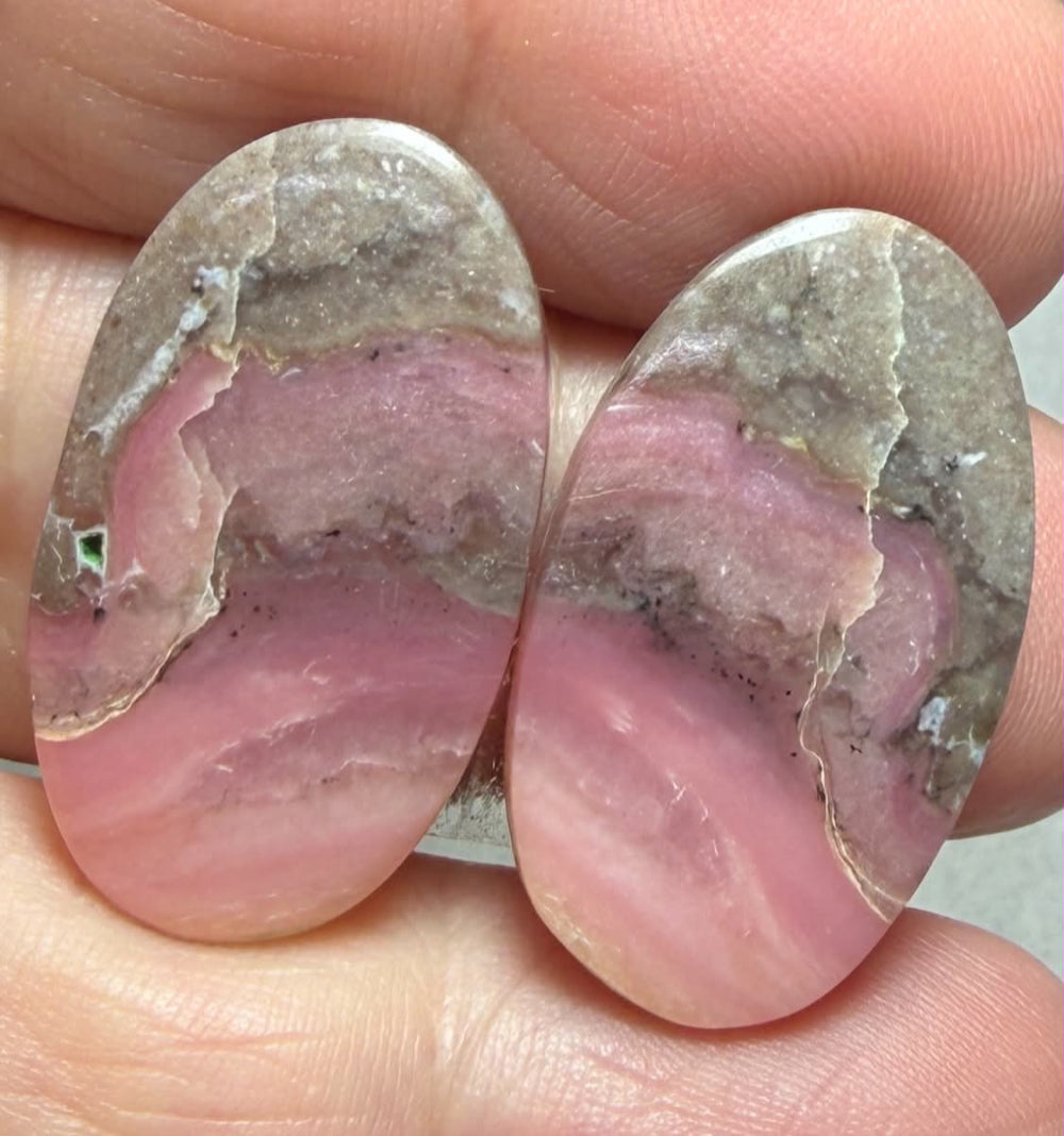 Oval 28x16mm Peruvian Pink Opal Cabochon Pair 06