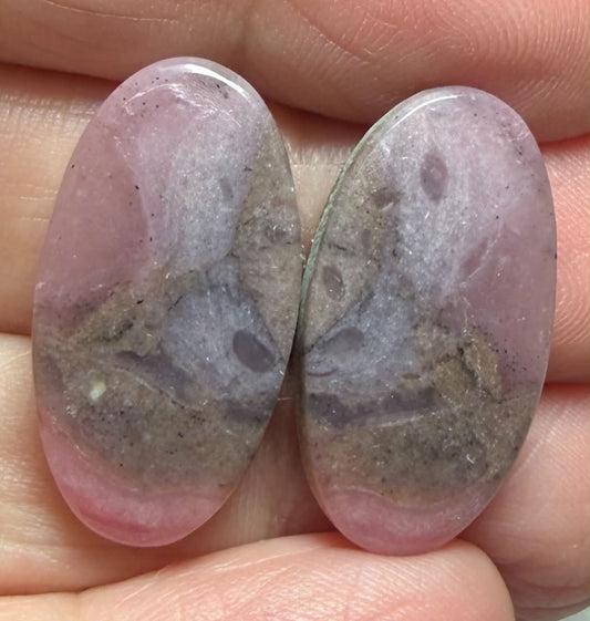 Oval 24x13mm Peruvian Pink Opal Cabochon Pair 09
