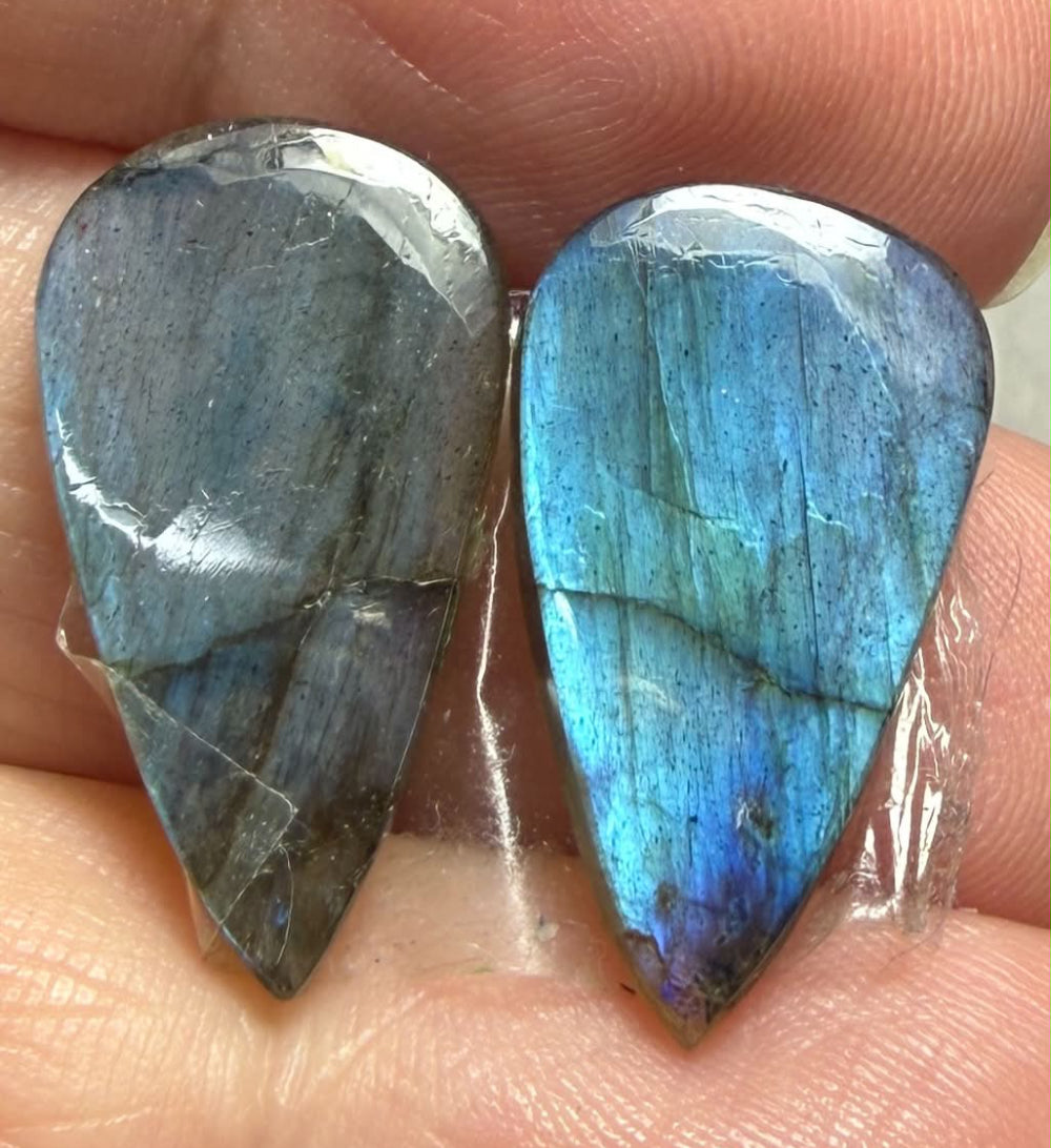 Teardrop 22x12mm Labradorite Cabochon Pair 32