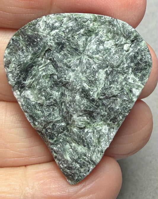 Teardrop 37x31mm Actinolite Cabochon 19