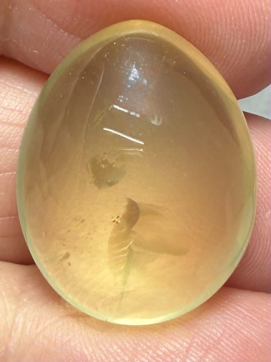 Teardrop 23x18mm Lemon Quartz Cabochon 08